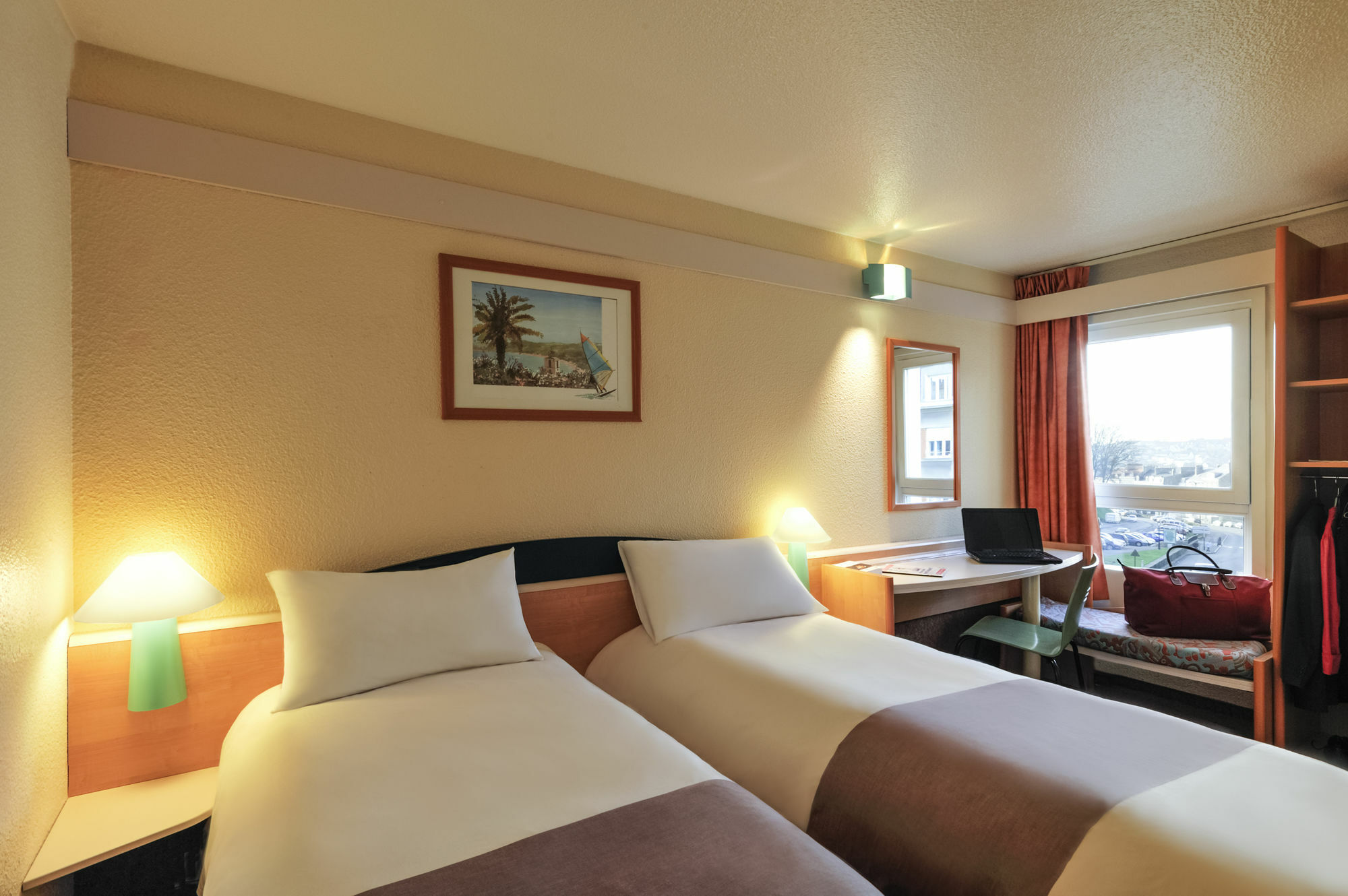Ibis Styles Boulogne Sur Mer Centre Cathedrale Dış mekan fotoğraf